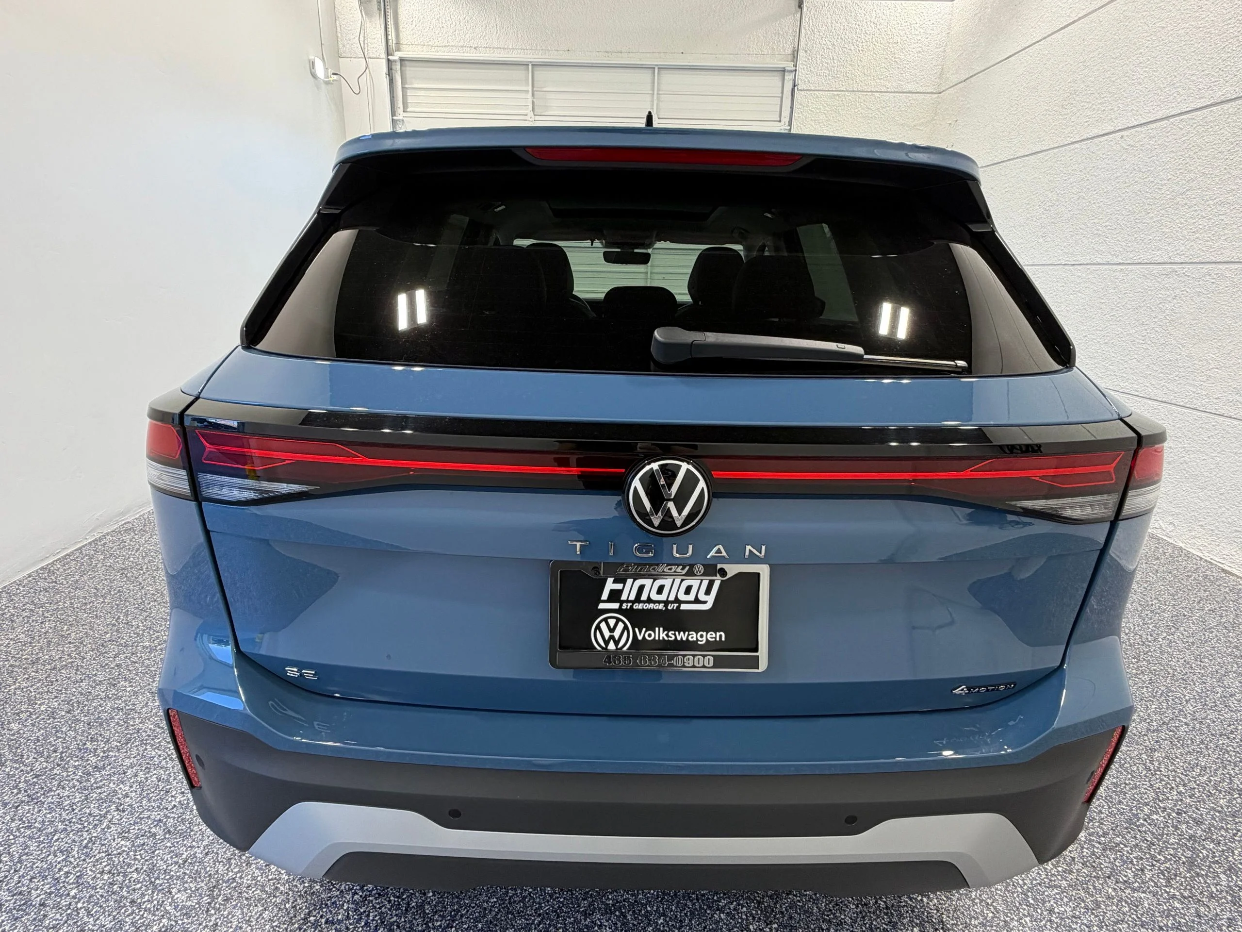 New 2026 Blue Volkswagen SE image 5