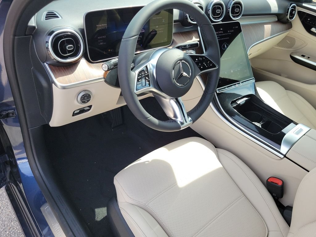 New 2026 Twilight Blue Metallic Mercedes-Benz C 300 image 18