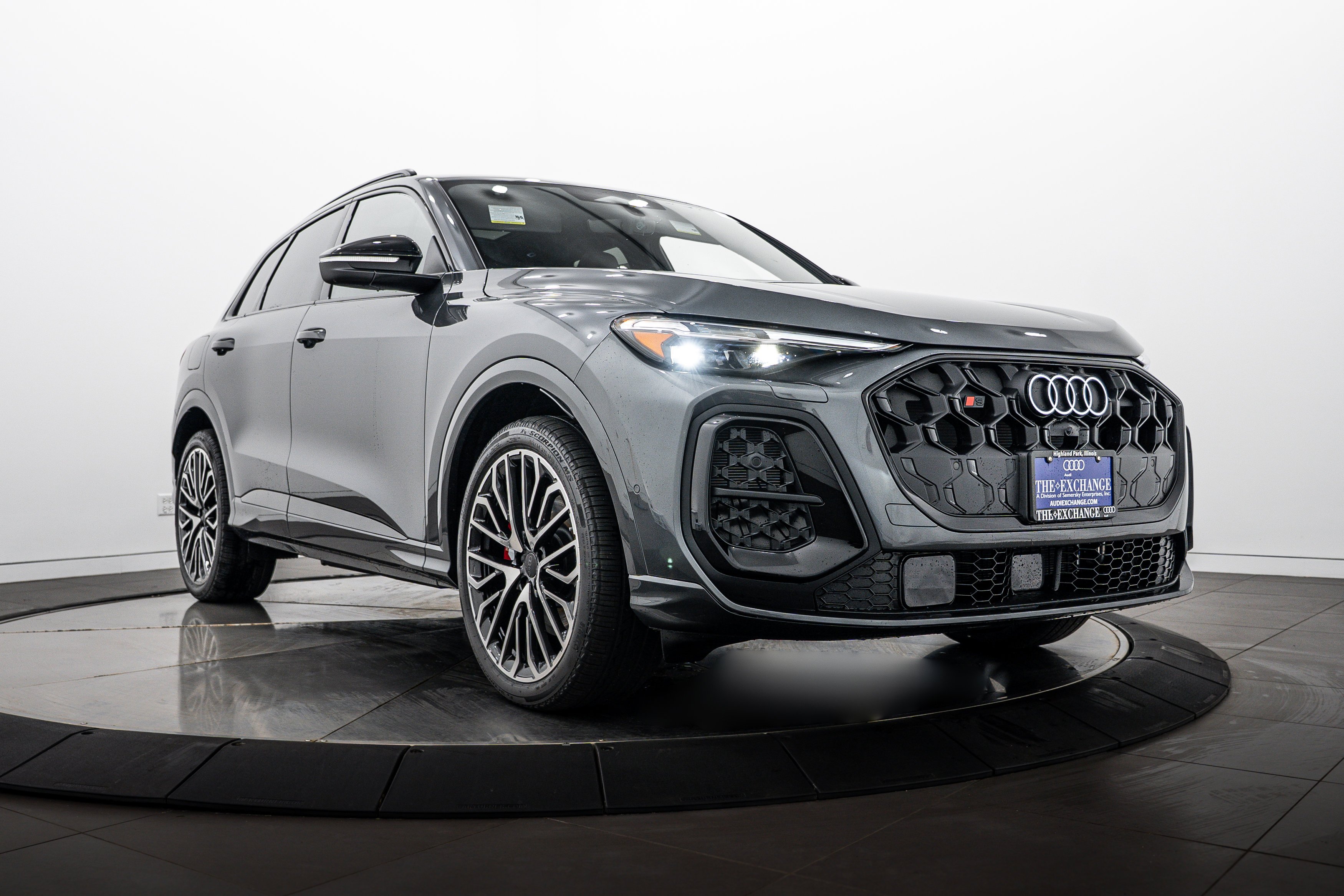2026 Audi SQ5 Premium Plus quattro's photo