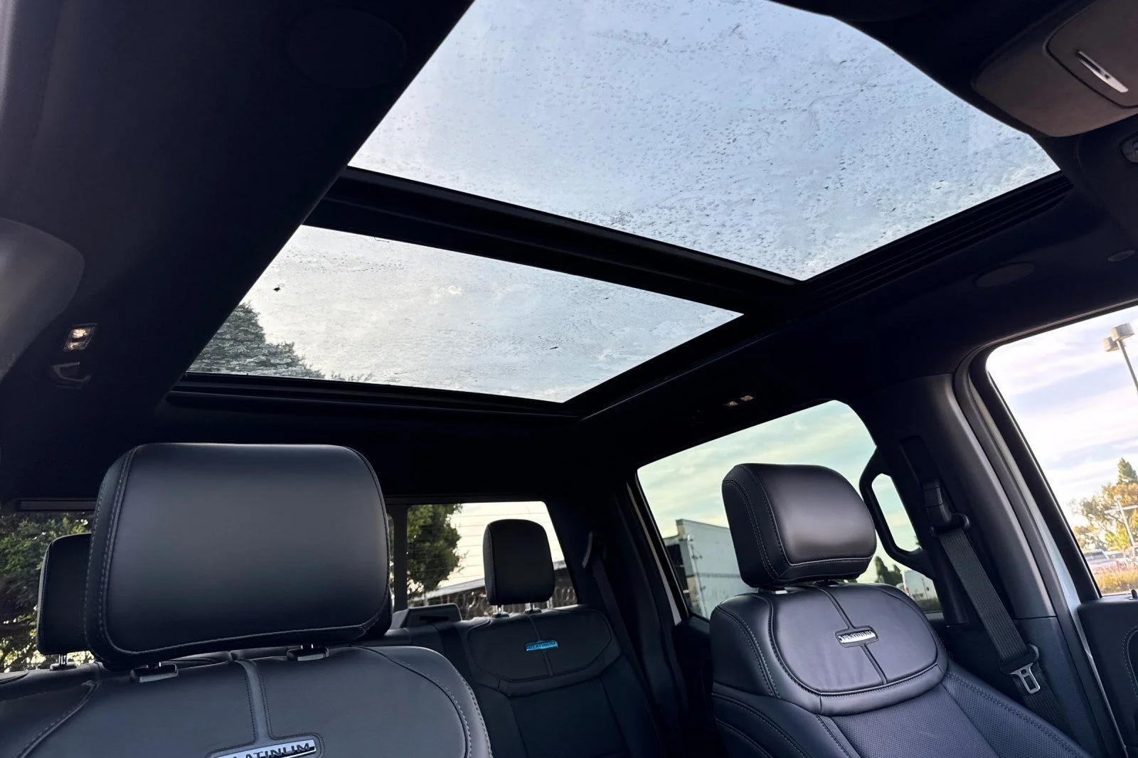 New 2026 Star White Metallic Tri-Coat Ford Platinum® image 12