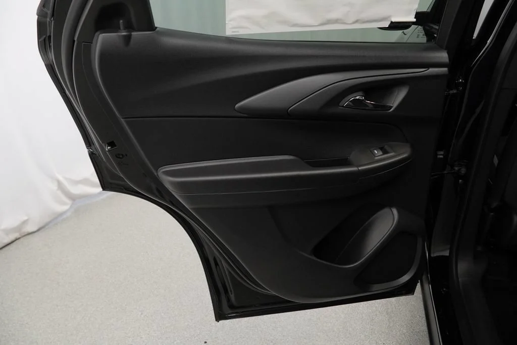 New 2026 Mosaic Black Metallic Chevrolet LT image 23
