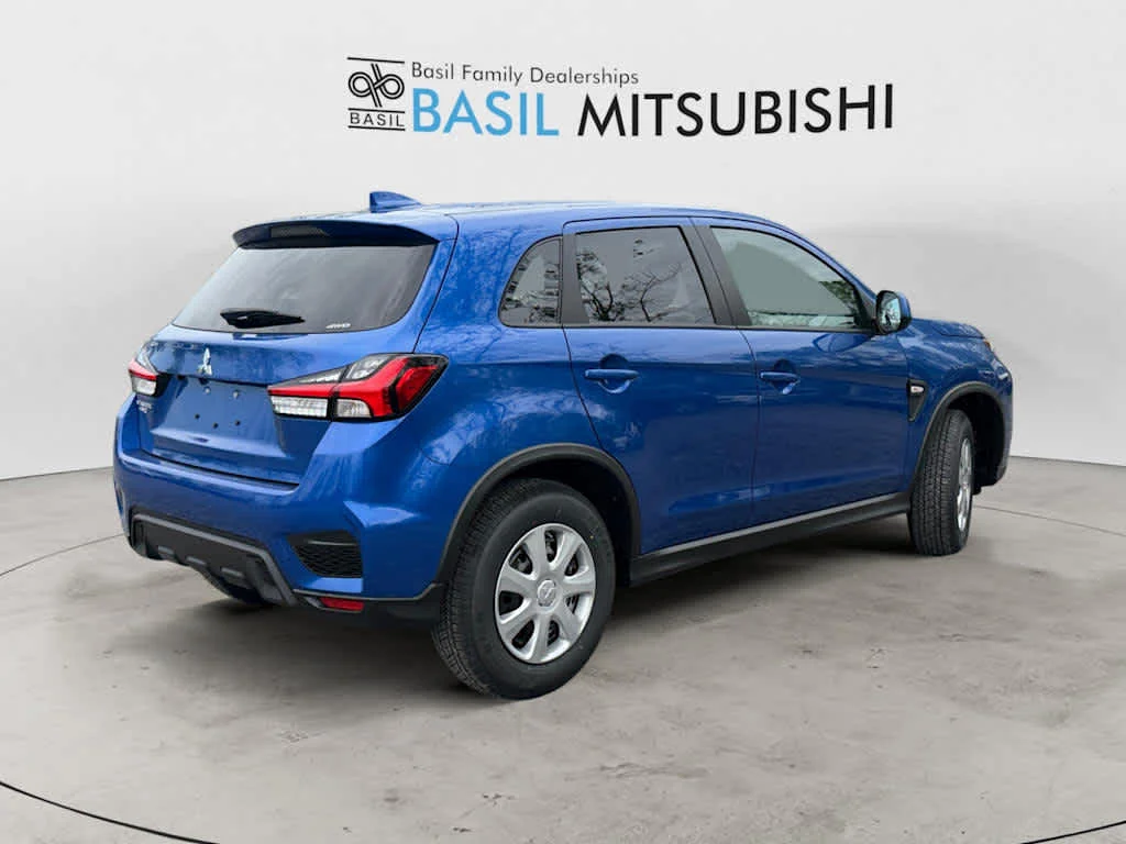 New 2027 Octane Blue Metallic Mitsubishi S image 3