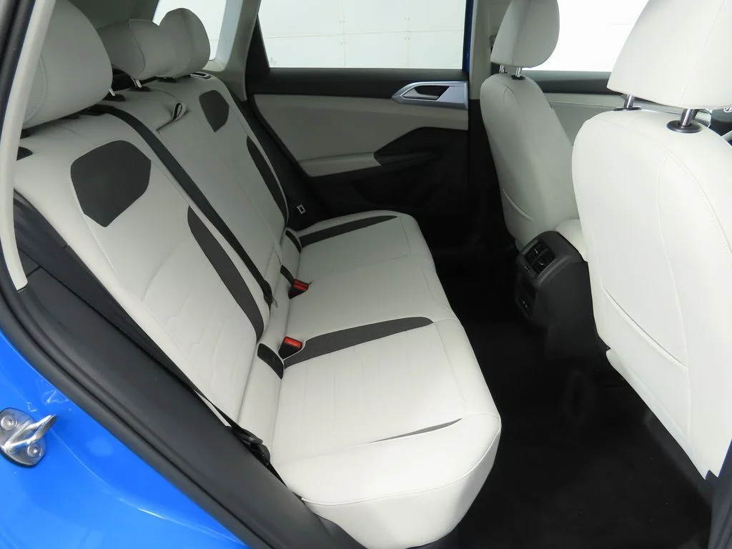 New 2026 Blue Volkswagen 1.5T SE image 22