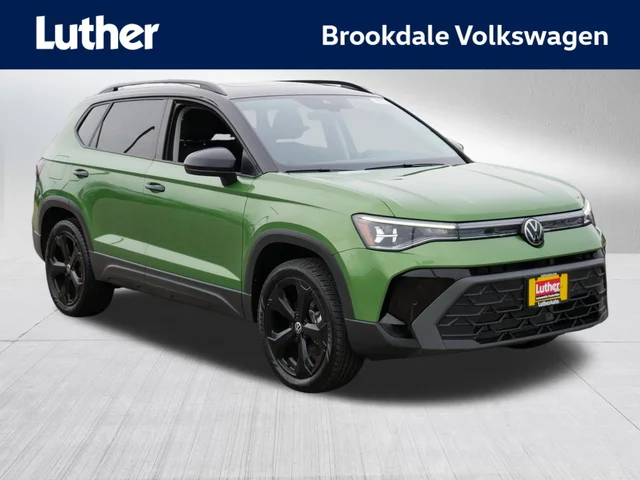 2025 Volkswagen Taos SE Black