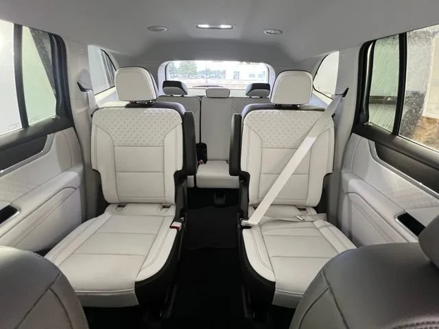 New 2027 Glacier White Tricoat GMC Denali image 15