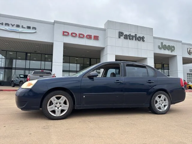 Used 2007 Blue Chevrolet LT image 24