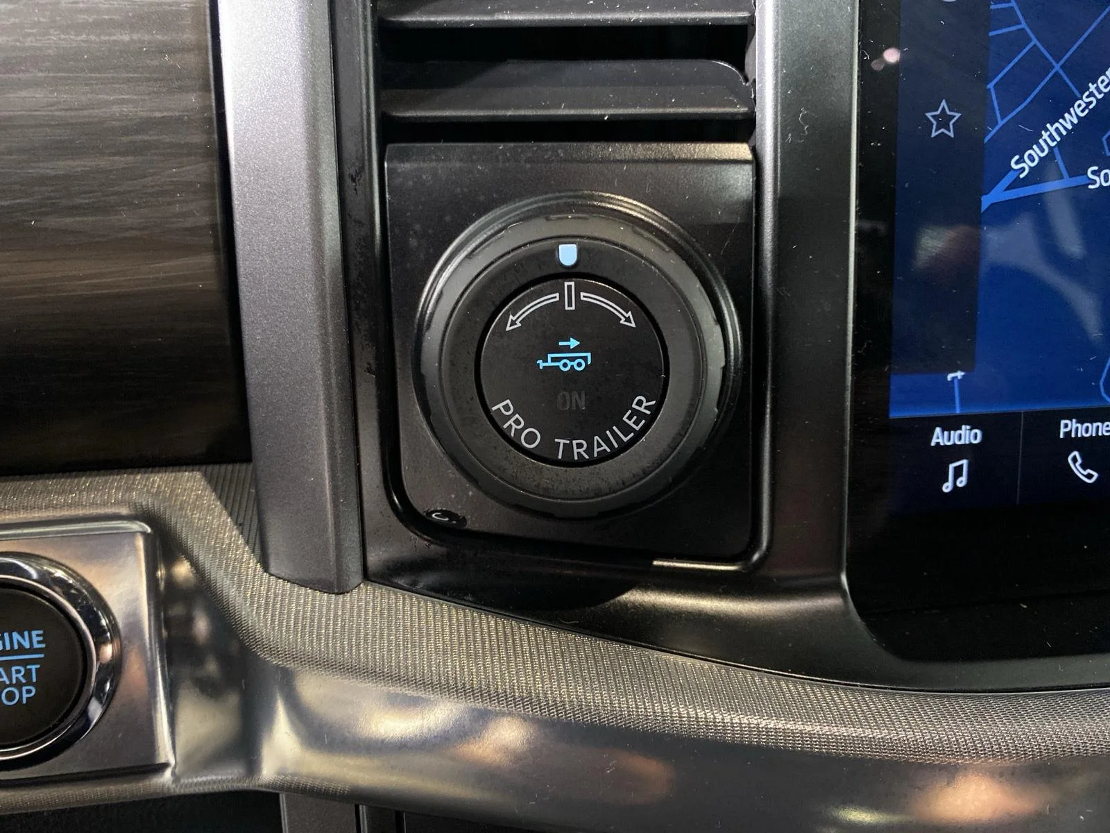 Used 2024 Antimatter Blue Ford LARIAT image 23