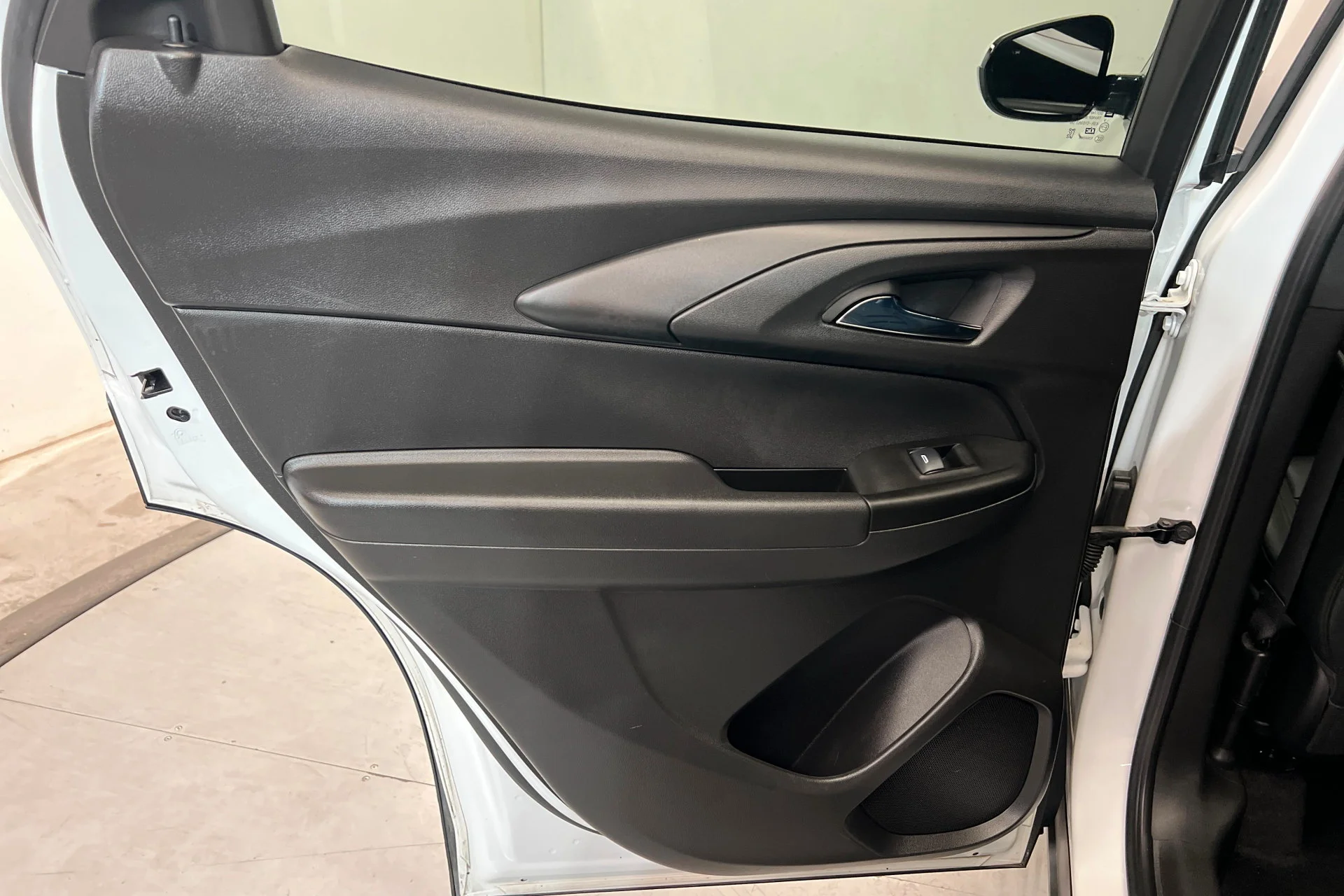 Used 2023 Summit White Chevrolet ACTIV image 18