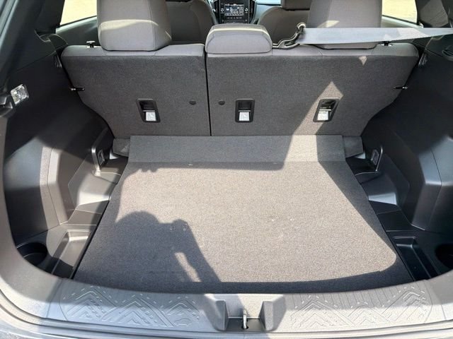 Used 2024 Gray Subaru Base image 9
