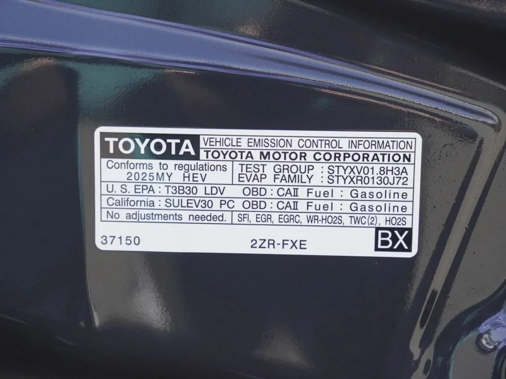 2025 Toyota Corolla SE - Photo 28