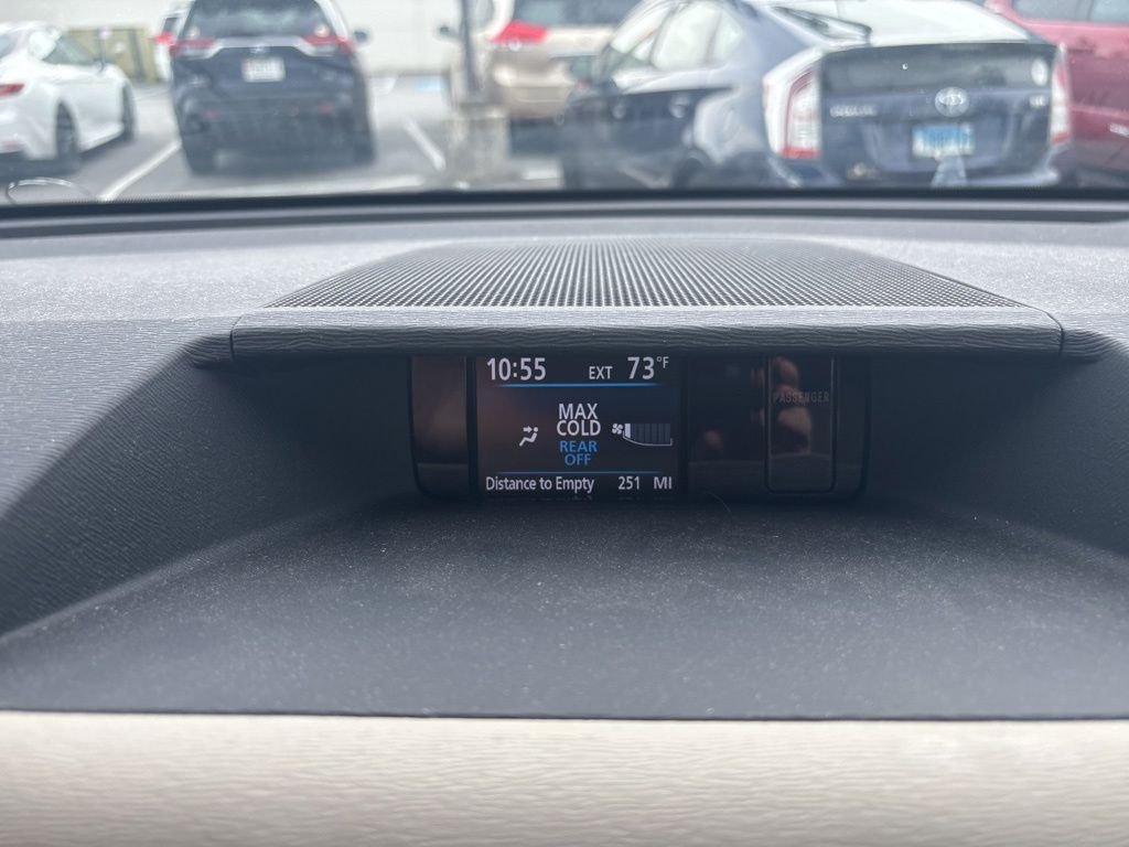 Used 2013 Black Toyota XLE image 5