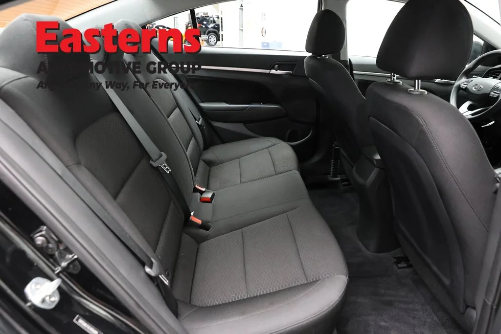 Used 2020 Black Hyundai SEL image 22