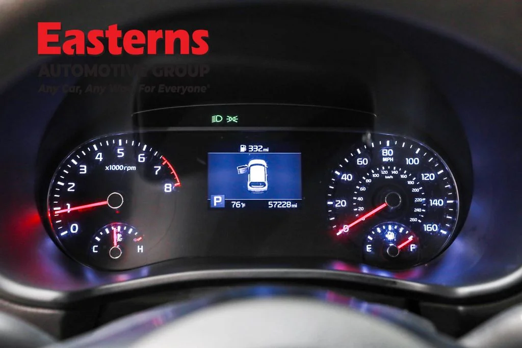Used 2021 Black Kia LX image 18