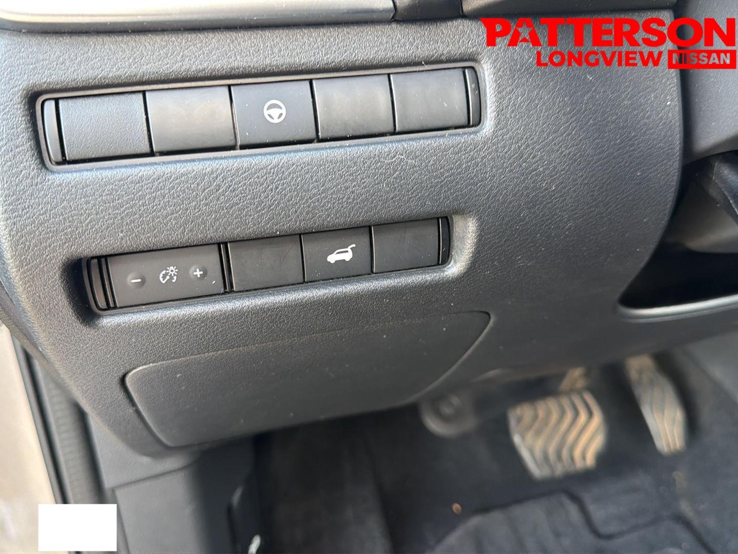 Used 2021 Gun Metallic Nissan SV image 11
