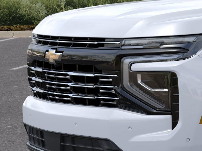 New 2026 Polar White Tricoat Chevrolet High Country image 14