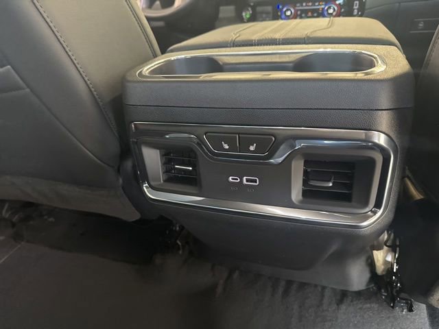 2026 Chevrolet Silverado 1500 High Country - Photo 40