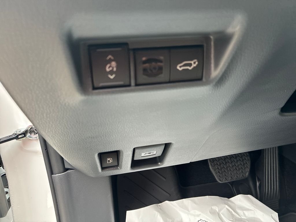 New 2026  Toyota XLE Premium image 37