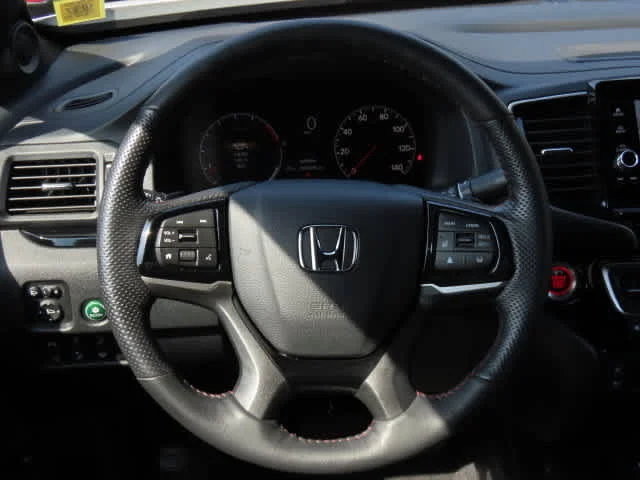2024 Honda Ridgeline Black Edition - Photo 18