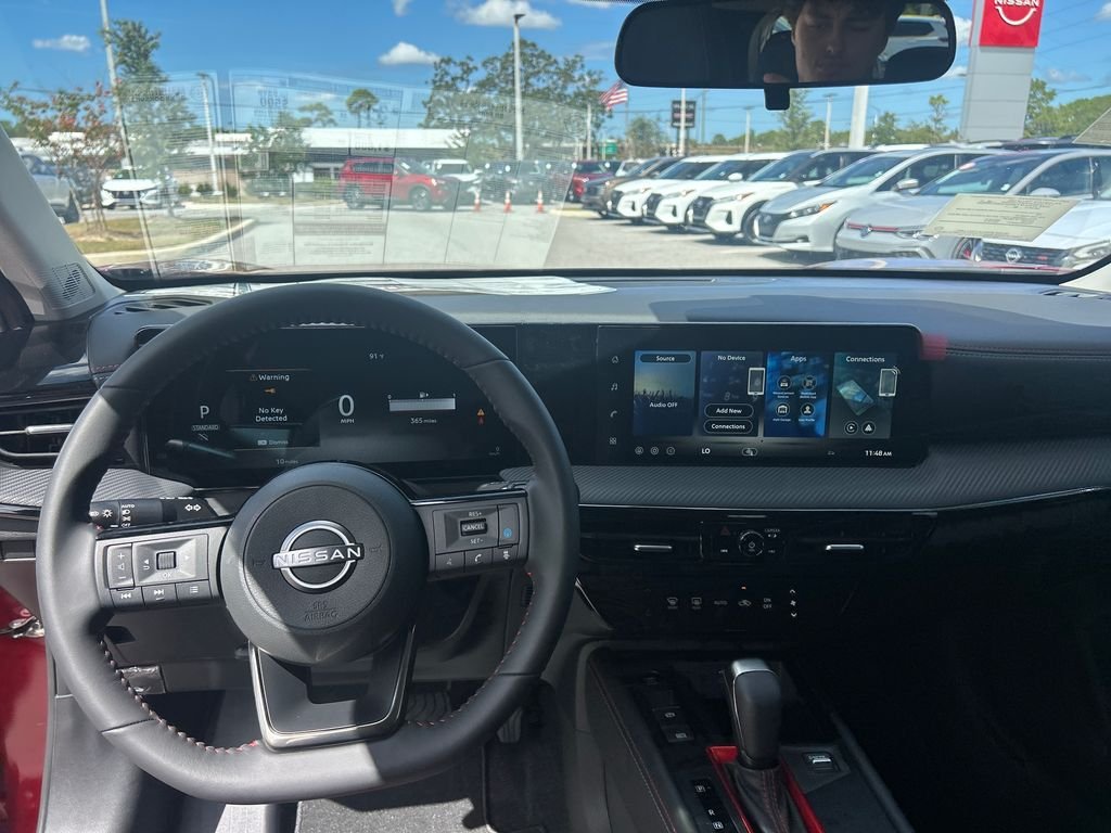 New 2026 Nissan Kicks SR 4D Sport Utility