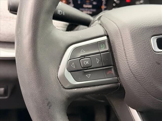 Used 2023 Red Jeep Latitude Lux image 23