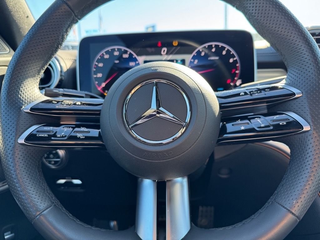 2025 Mercedes-Benz C-Class Sedan C 300 - Photo 16