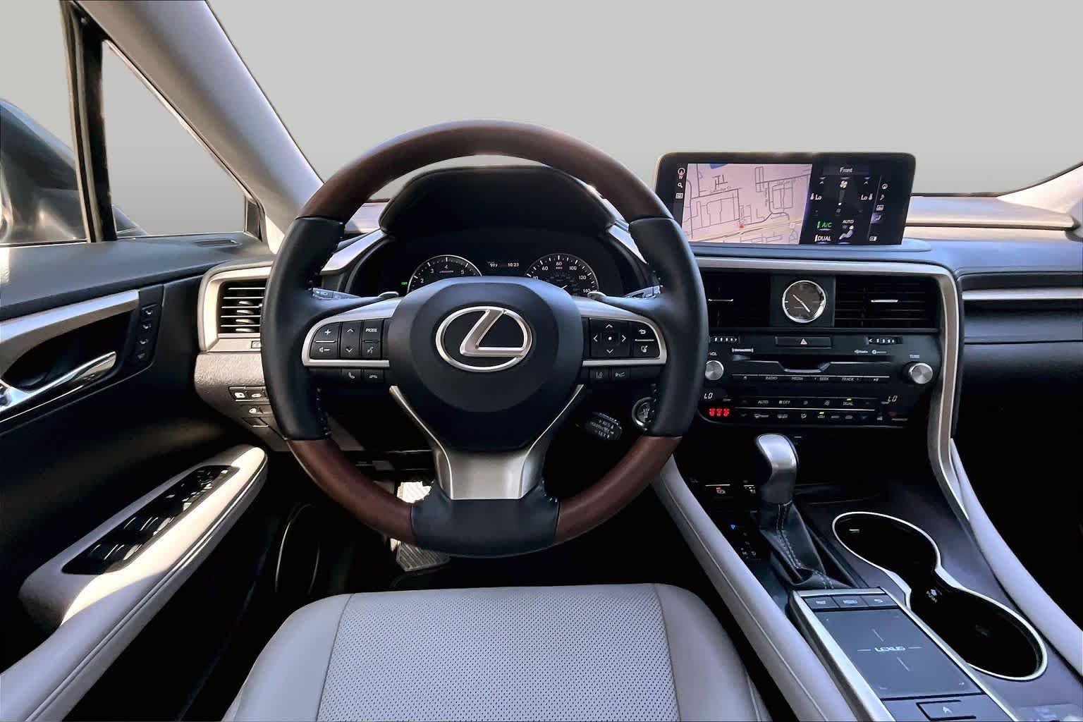 Used 2020 Atomic Silver Lexus  image 6