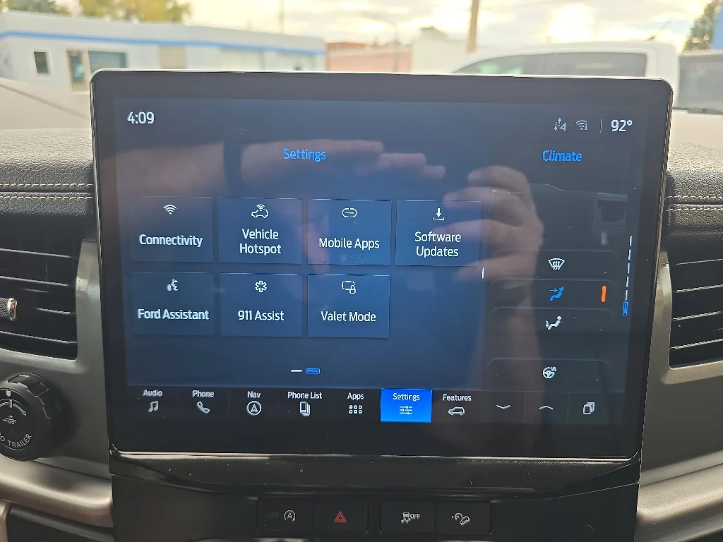 Used 2024  Ford XLT image 27