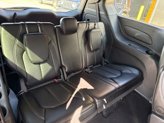 Certified Used 2025 Blue Chrysler Select image 32