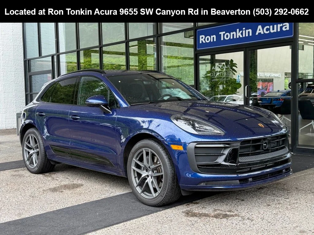 2025 Porsche Macan