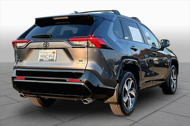 Certified Used 2025 MAGNETIC GRAY MET. Toyota  image 12