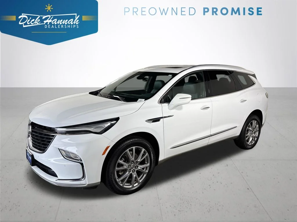 Used 2023 White Buick Essence image 1