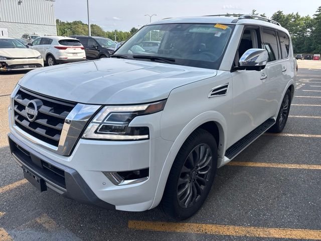 Used 2023 White Nissan Platinum image 3