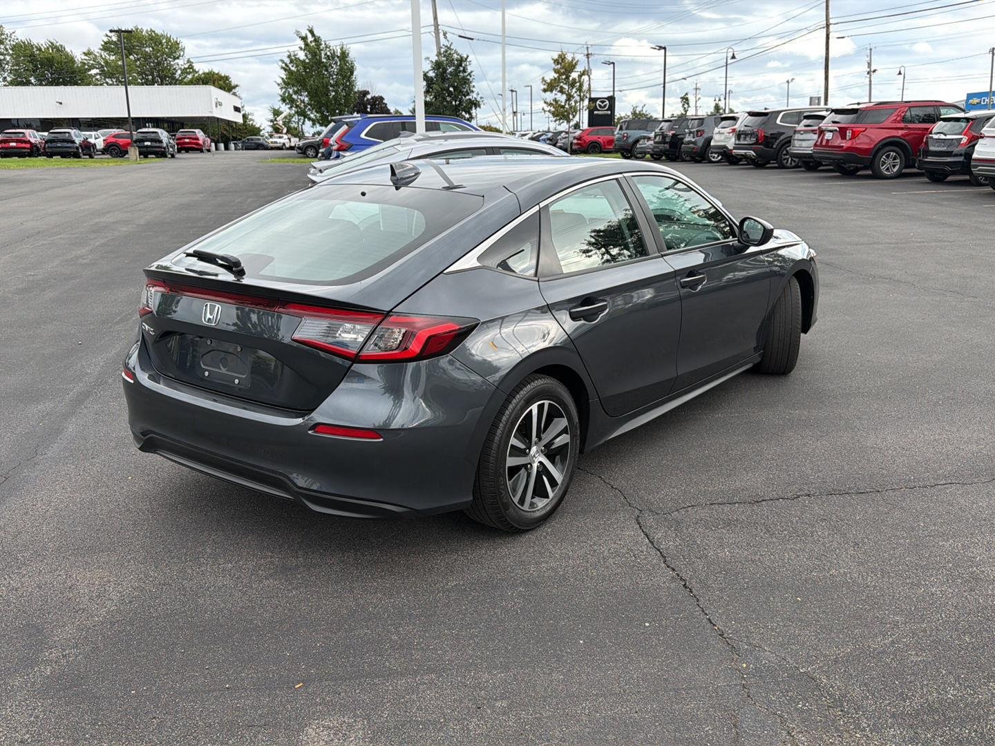 Used 2024 Meteorite Gray Metallic Honda LX image 7