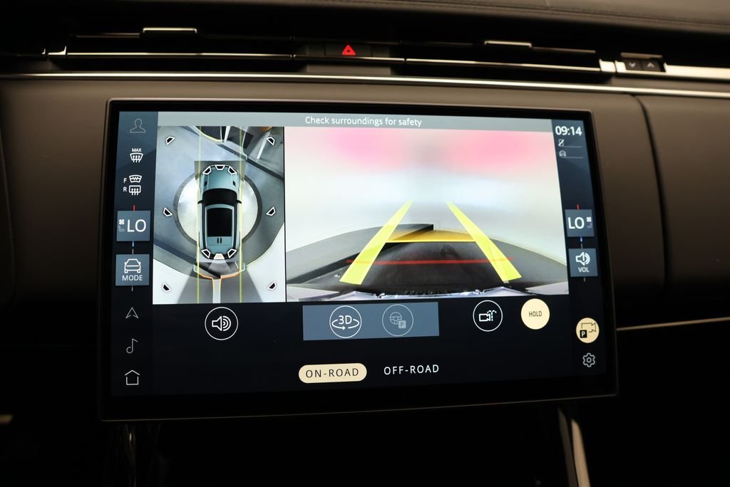 New 2026 Borasco Grey Land Rover Dynamic SE image 22