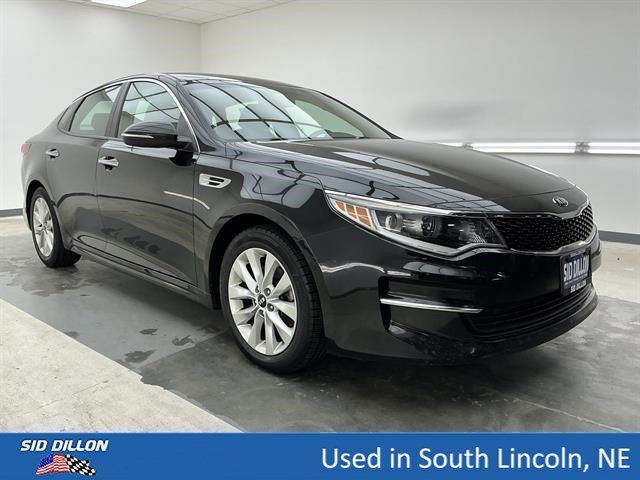 Used 2018 Ebony Black Kia LX image 3