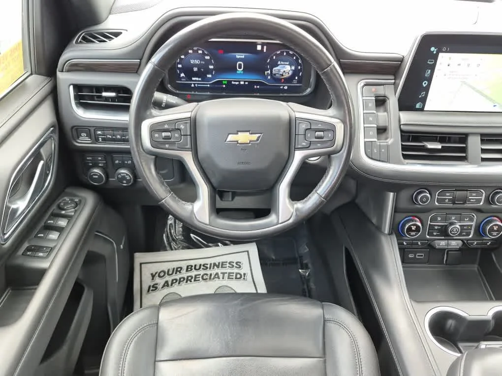 Used 2022 Summit White Chevrolet LT image 9