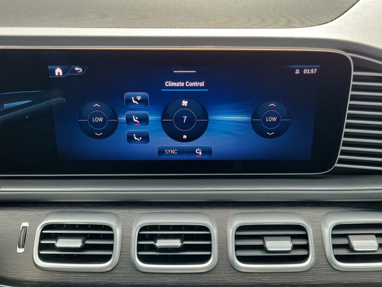 Certified Used 2026 Black Mercedes-Benz GLE 350 image 18