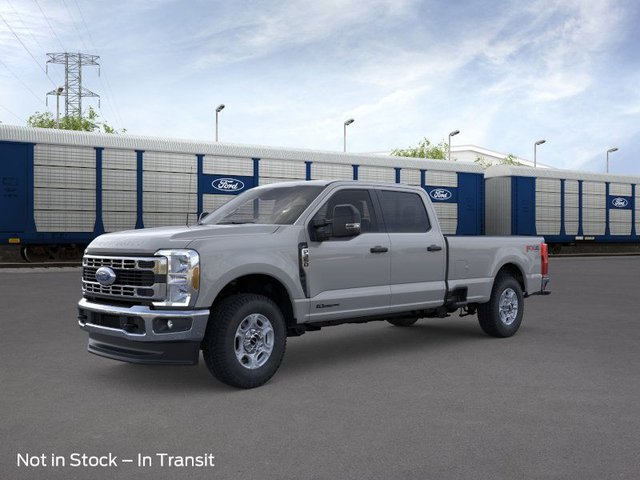 2026 Ford Super Duty F-350® XLT