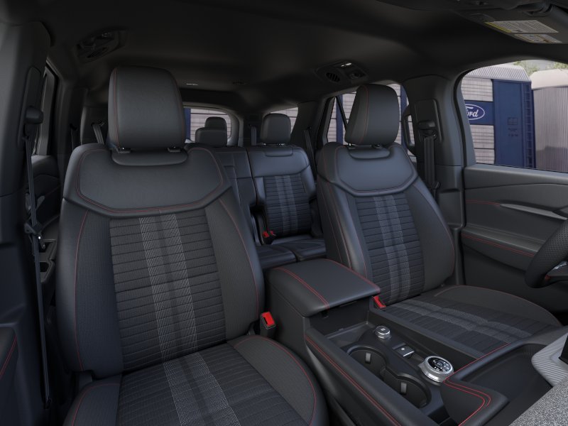New 2026 Star White Metallic Tri-Coat Ford ST-Line image 10
