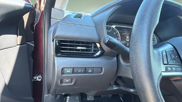 Used 2025  Nissan SV image 21