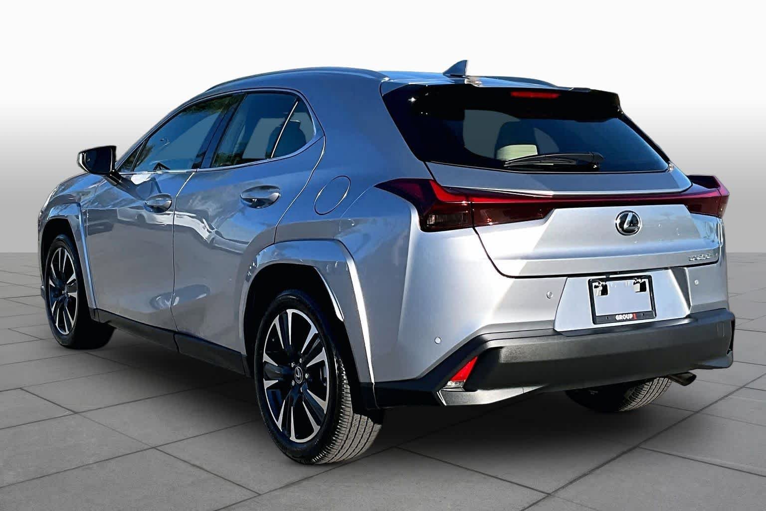Certified Used 2024 IRIDIUM Lexus Premium image 11