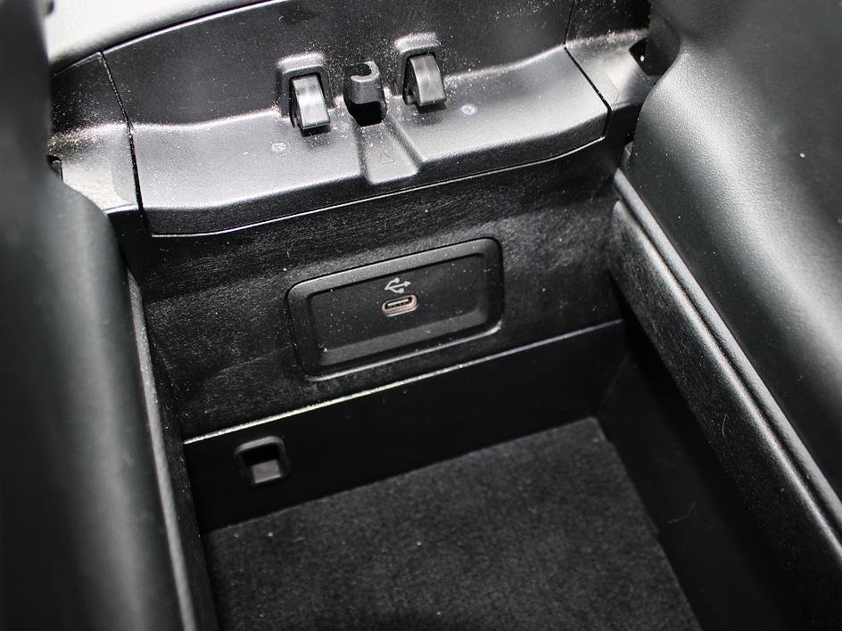 Used 2024 White Mercedes-Benz E 350 image 28