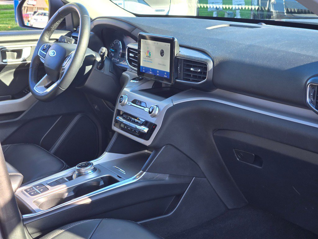 2024 Ford Explorer XLT - Photo 9