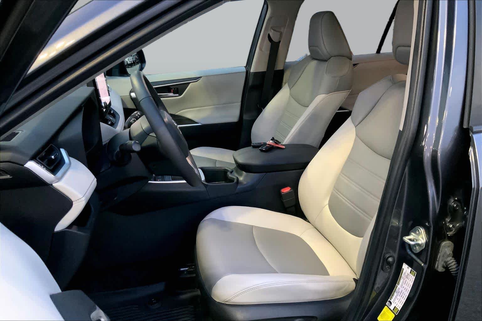 Certified Used 2023 Magnetic Gray Metallic Toyota XLE Premium image 8