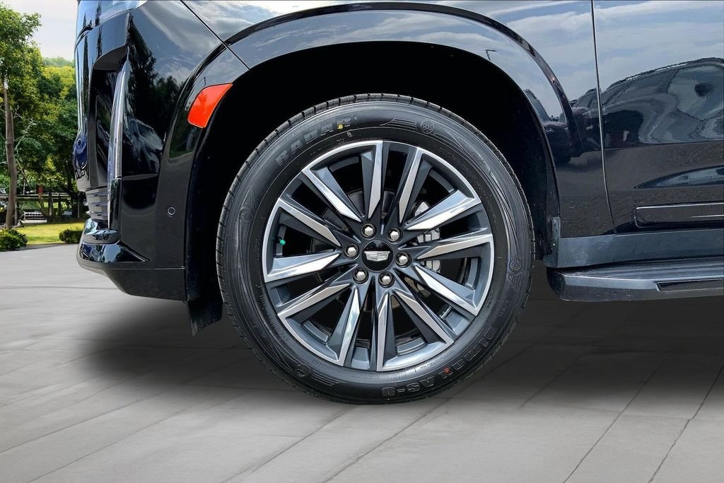 Used 2023 Black Cadillac Sport image 33
