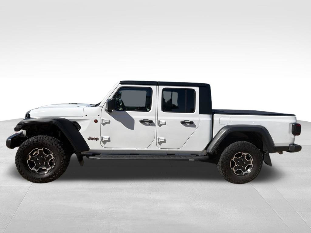 Used 2023 White Jeep Mojave image 2
