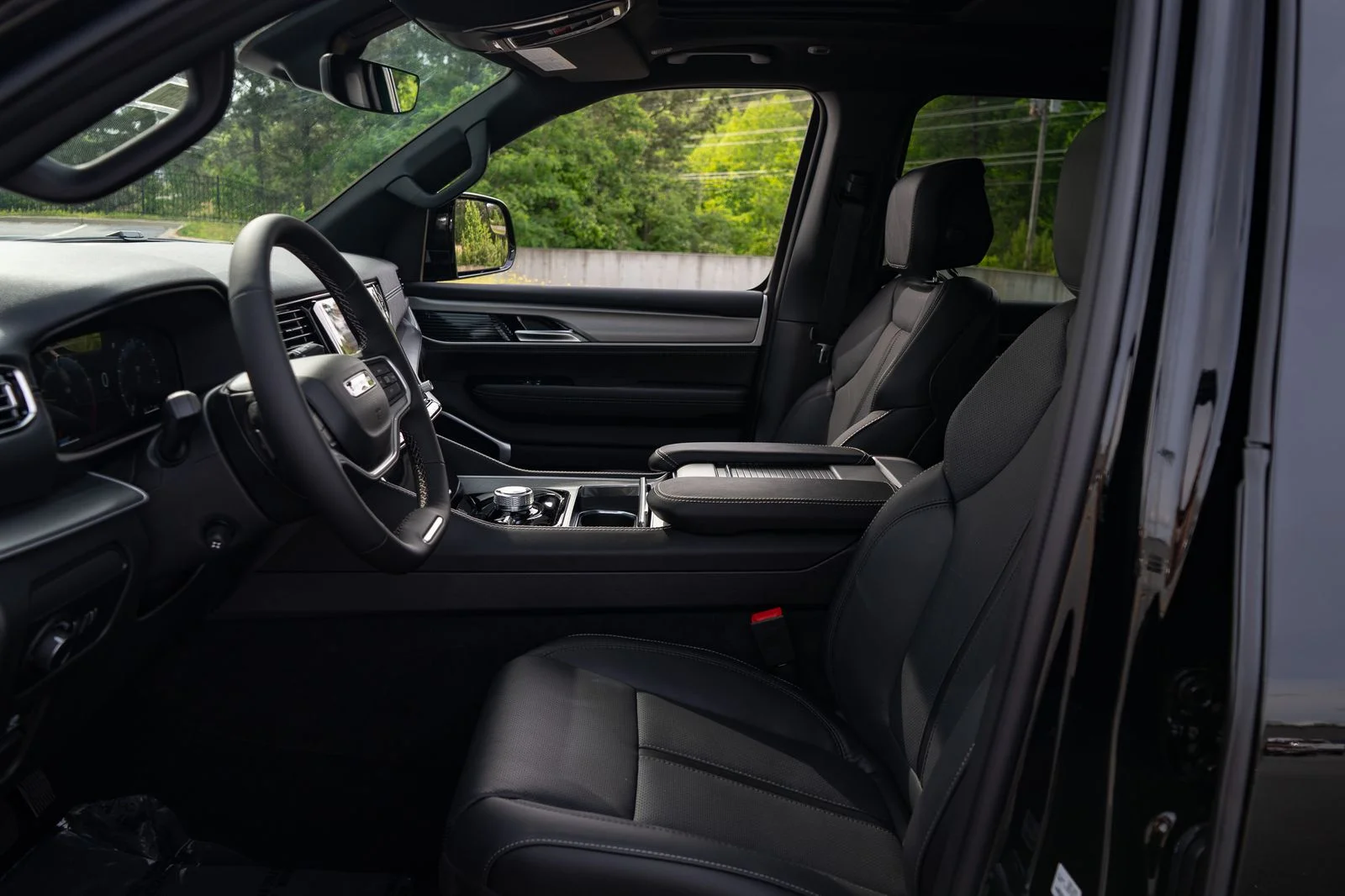 New 2026 Black Jeep Limited Altitude image 14