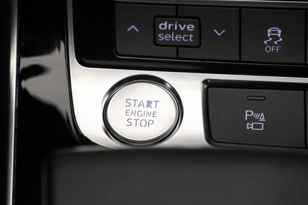 Used 2019 Glacier White Audi 3.0T Premium image 27