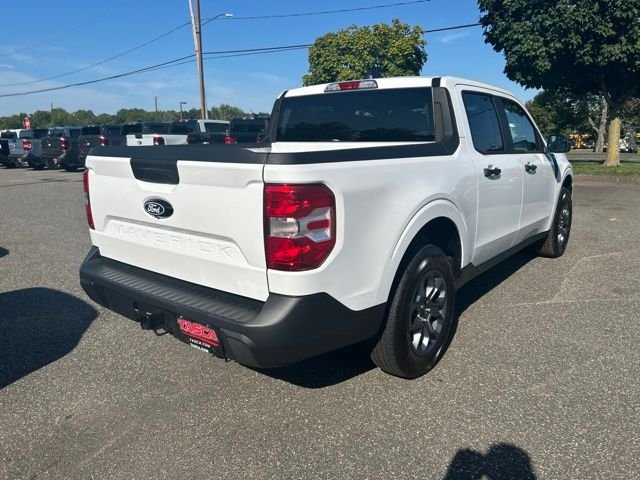 New 2026 Oxford White Ford XLT image 8