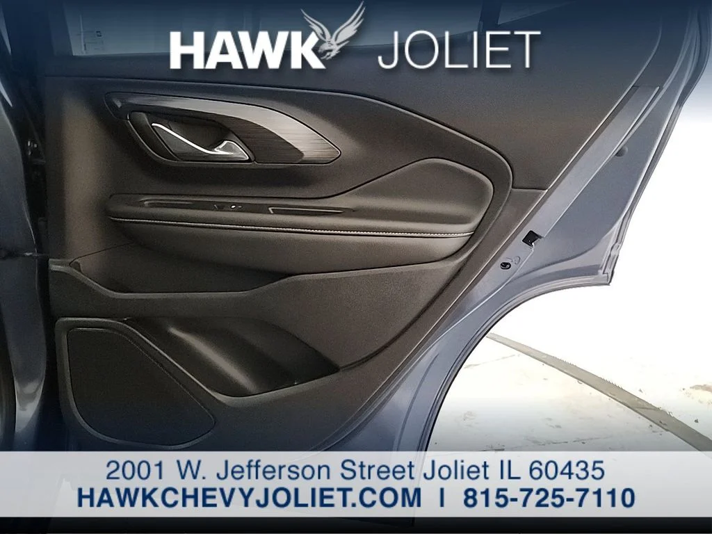 Used 2024 Blue GMC SLE image 21